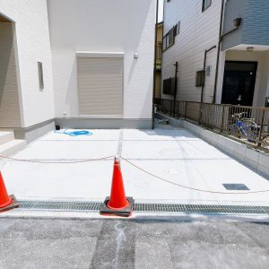 2023年7月　駐車スペース(外観)