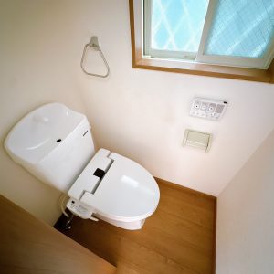 室内（2026年3月）撮影 ウォシュレット付きのトイレなので 衛生面も安心です