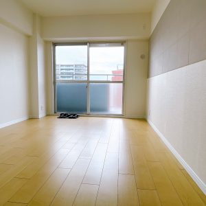 (居間)