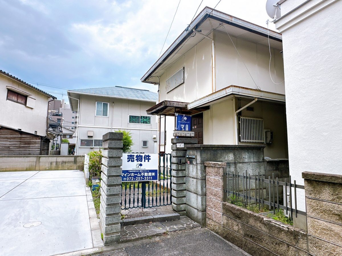 堺市西区浜寺船尾町西4丁