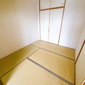 4.5帖の和室はリビングに面しており一息つくのにちょうどいいリラックス空間です