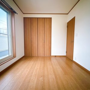 室内（2026年3月）撮影 バルコニーに面しており採光良好(居間)