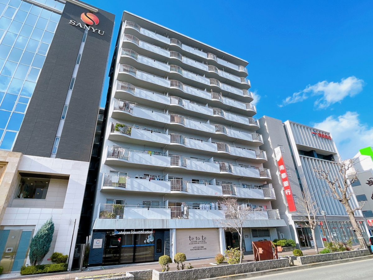 鉄骨鉄筋コンクリート造11階建て(外観)