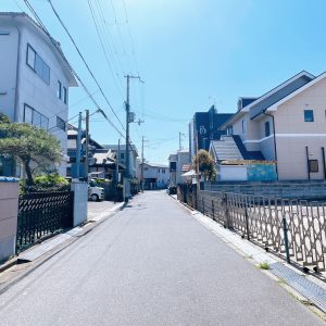 前面道路幅員約5.0m(外観)