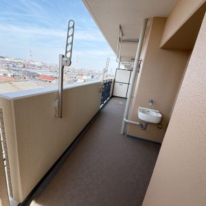 お掃除やガーデニングに最適な水栓付バルコニーです♪