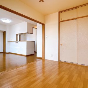 (居間)