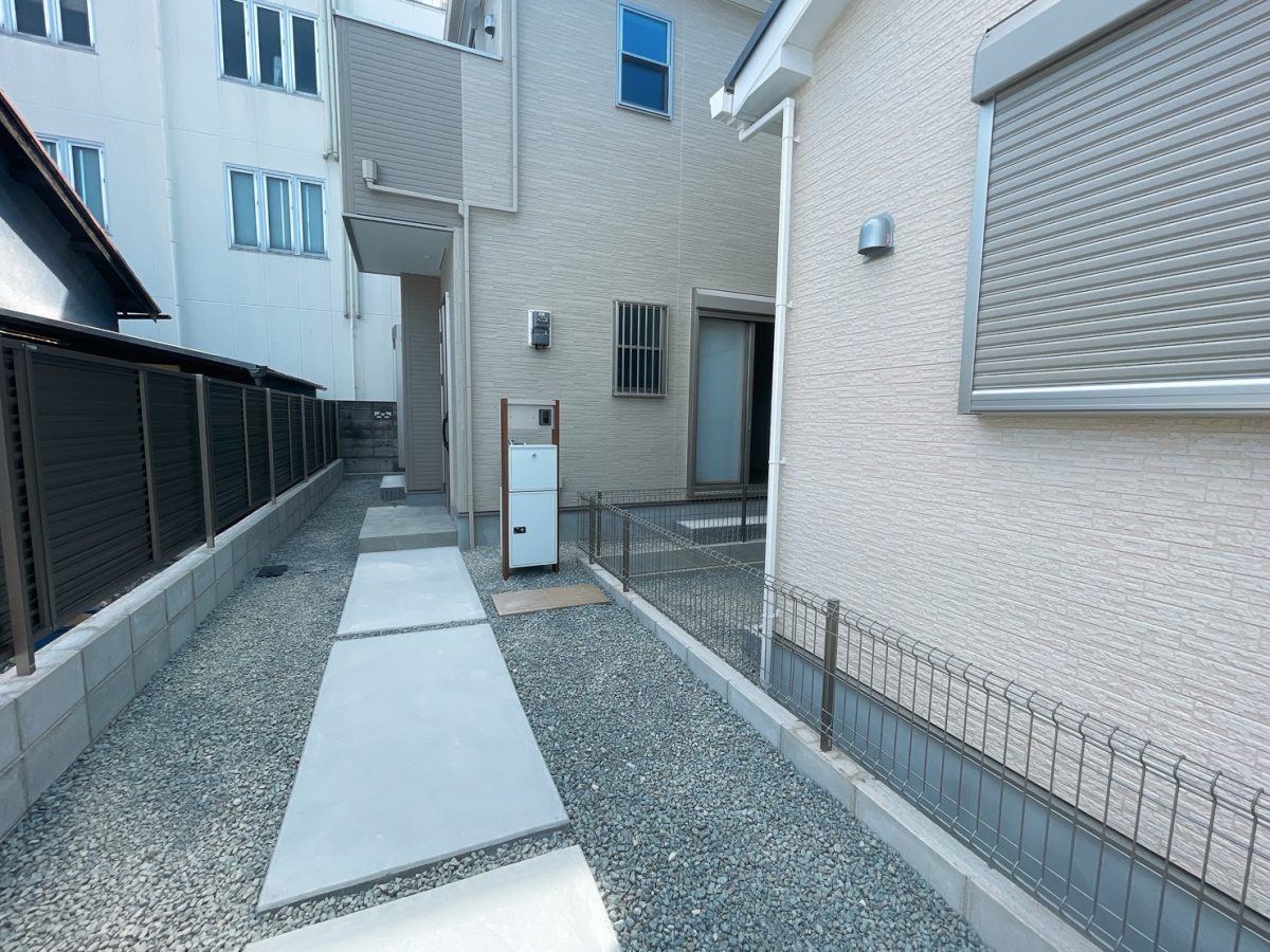 旗竿地の物件です　土地面積：126.65㎡（約38.31坪）(外観)