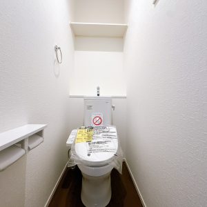 2階にもトイレがあり、朝の混雑も安心！