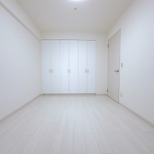 (居間)