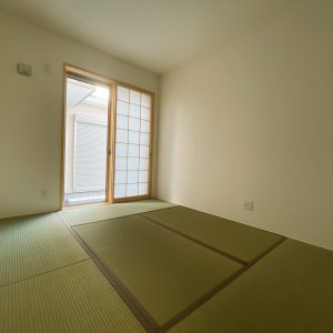1F和室（5.25帖）リビング横なので休憩の際は和室で(寝室)
