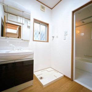 室内（2026年3月）撮影 ゆとりある洗面スペースで使いやすい間取り