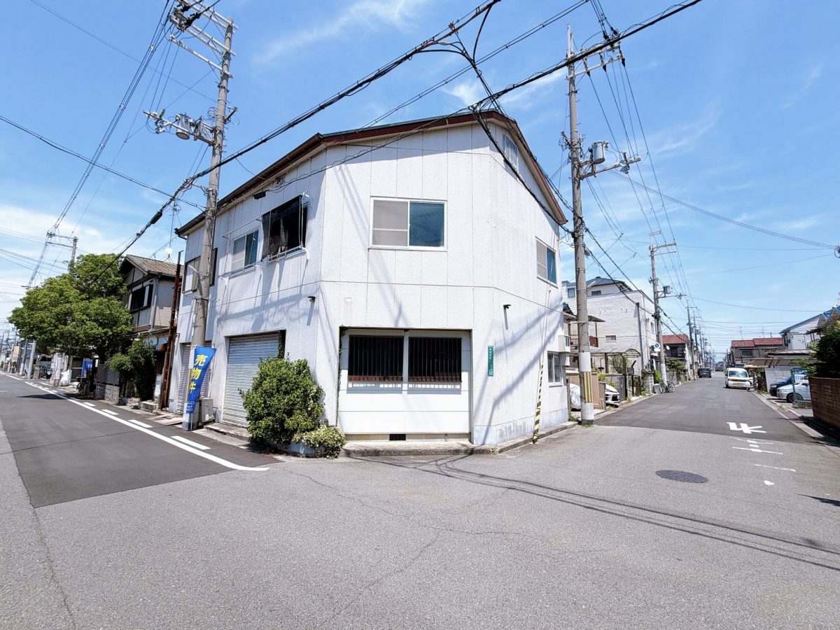 南西角地ならではの明るく風通しの良い住環境です(外観) 南西角地ならではの明るく風通しの良い住環境です(外観)