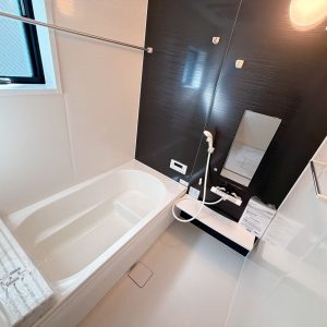 浴室暖房乾燥機付きで快適なバスライフと家事効率を両立してくれます♪(風呂)