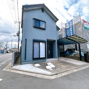 水廻り（浴室・キッチン・トイレ・化粧台）新調、内装壁・床リフォーム済みの綺麗なお家です(^^♪(外観)