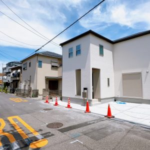 前面道路幅員6.3m(外観)