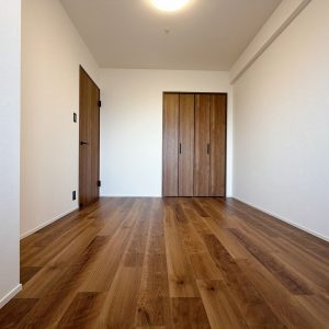 プライベート空間にちょうどいい5.6帖洋室です